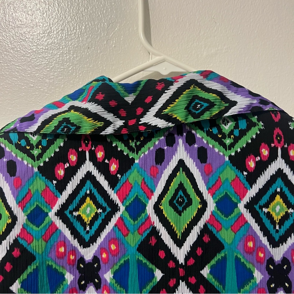 Colorful Patterned Funky Blouse - Picture 7 of 9